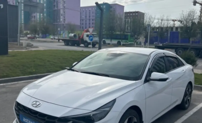 Hyundai Elantra 2023 года за 10 000 000 тг. в Шымкент