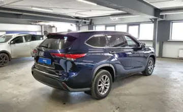 Toyota Highlander 2022 года за 27 000 000 тг. в Астана фото 3