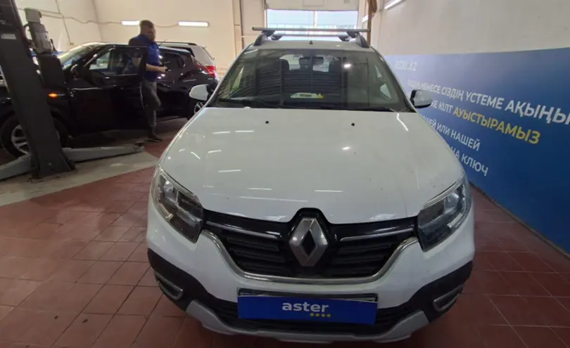Renault Sandero 2022 года за 6 000 000 тг. в Астана фото 2
