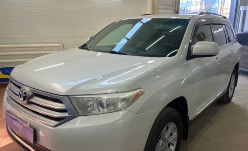 Toyota Highlander 2012 года за 13 000 000 тг. в Астана