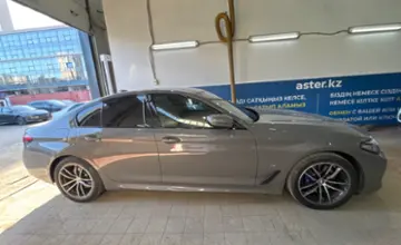 BMW 5 серии 2022 года за 24 000 000 тг. в Астана фото 4
