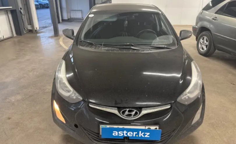 Hyundai Elantra 2015 года за 6 000 000 тг. в Астана фото 2