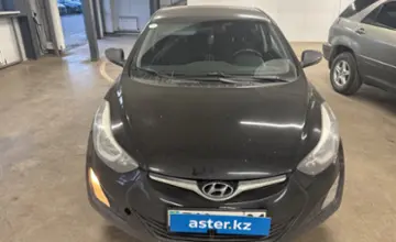 Hyundai Elantra 2015 года за 6 000 000 тг. в Астана фото 2