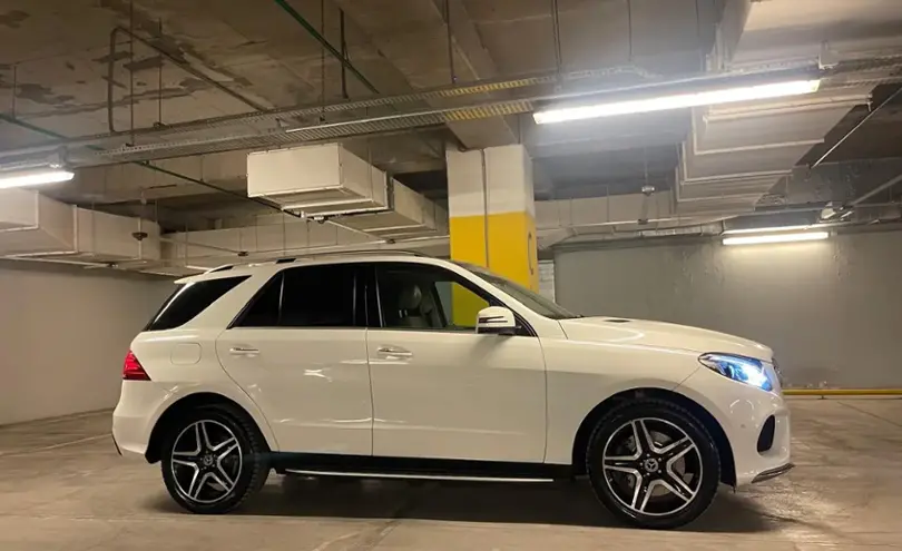 Mercedes-Benz GLE 2017 года за 18 000 000 тг. в Алматы