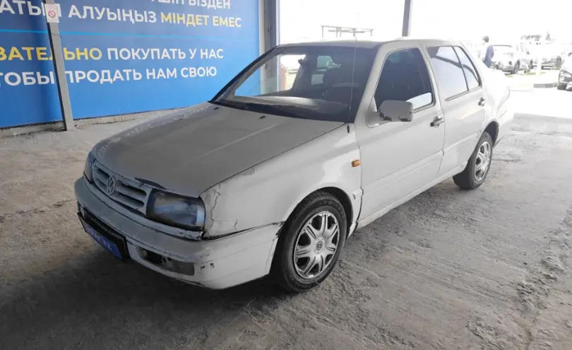 Volkswagen Vento 1998 года за 1 000 000 тг. в Алматы