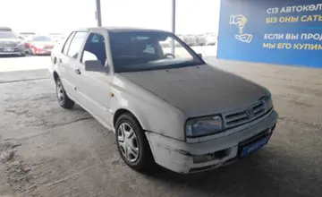 Volkswagen Vento 1998 года за 1 000 000 тг. в Алматы фото 3