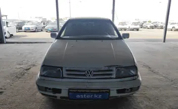 Volkswagen Vento 1998 года за 1 000 000 тг. в Алматы фото 2