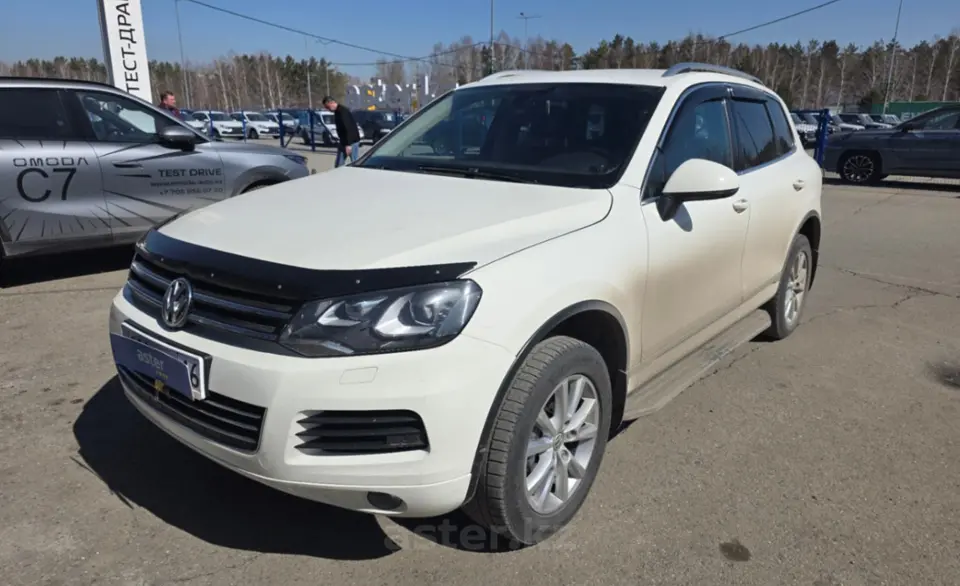 Volkswagen Touareg 2011 года за 10 000 000 тг. в Усть-Каменогорск