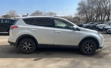 Toyota RAV4 2019 года за 15 000 000 тг. в Актобе фото 4