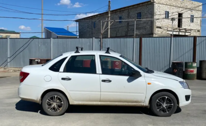 LADA (ВАЗ) Granta 2014 года за 2 000 000 тг. в Атырау фото 4