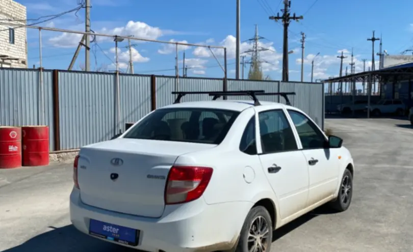 LADA (ВАЗ) Granta 2014 года за 2 000 000 тг. в Атырау фото 5
