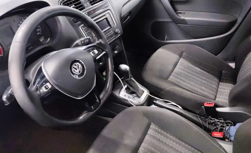 Volkswagen Polo 2016 года за 4 000 000 тг. в Астана фото 5