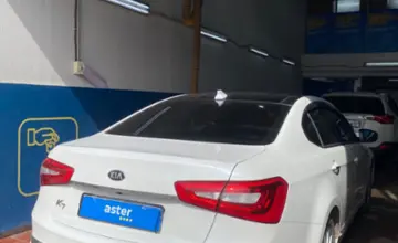 Kia K7 2014 года за 8 200 000 тг. в Астана