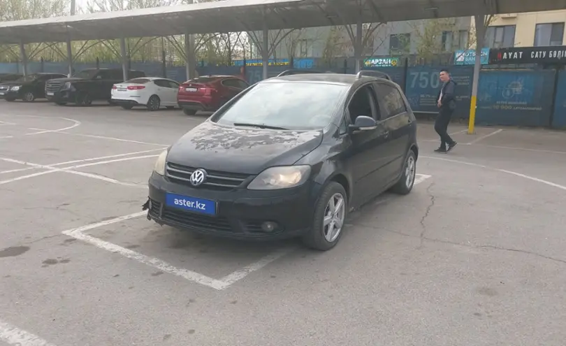 Volkswagen Golf Plus 2008 года за 2 500 000 тг. в Алматы
