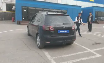 Volkswagen Golf Plus 2008 года за 2 500 000 тг. в Алматы фото 4