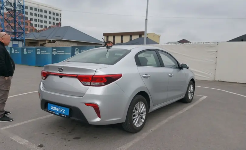 Kia Rio 2019 года за 7 300 000 тг. в Шымкент фото 3