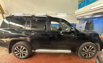 Toyota Land Cruiser 2014 года за 14 000 000 тг. в Астана фото 4