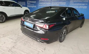 Lexus ES 2021 года за 19 000 000 тг. в Алматы
