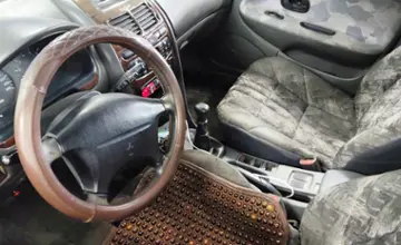 Mitsubishi Carisma 1997 года за 2 500 000 тг. в Астана фото 5