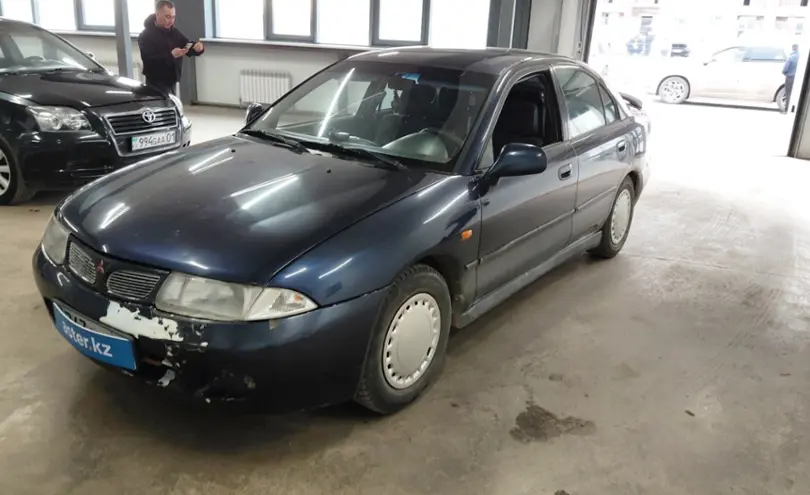 Mitsubishi Carisma 1997 года за 2 500 000 тг. в Астана