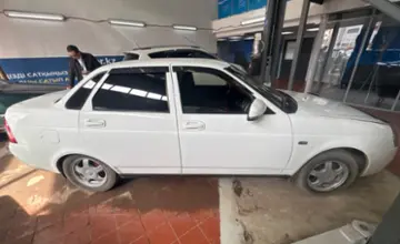 LADA (ВАЗ) Priora 2013 года за 2 000 000 тг. в Астана фото 4