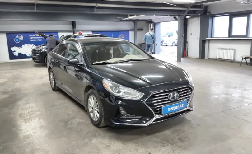 Hyundai Sonata 2019 года за 9 300 000 тг. в Астана фото 2
