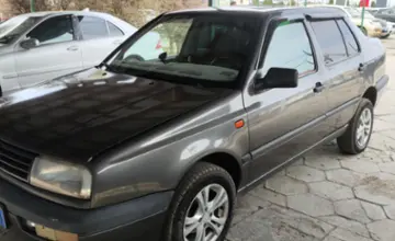 Volkswagen Vento 1992 года за 900 000 тг. в Талдыкорган фото 1