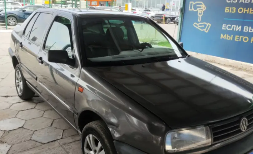 Volkswagen Vento 1992 года за 900 000 тг. в Талдыкорган фото 3