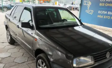 Volkswagen Vento 1992 года за 900 000 тг. в Талдыкорган фото 3