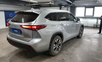 Toyota Highlander 2020 года за 24 000 000 тг. в Астана фото 3