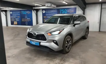 Toyota Highlander 2020 года за 24 000 000 тг. в Астана фото 1