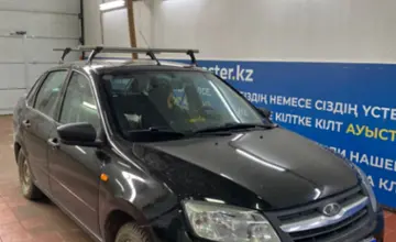 LADA (ВАЗ) Granta 2015 года за 2 000 000 тг. в Астана фото 3