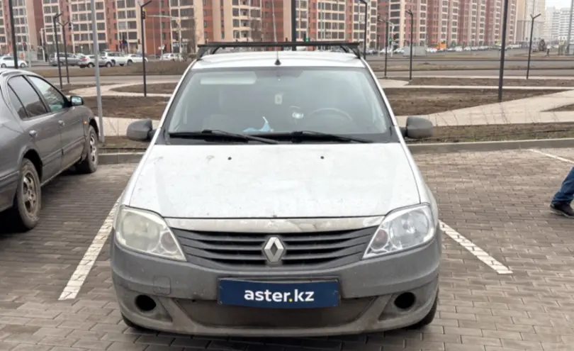 Renault Logan 2015 года за 2 500 000 тг. в Астана фото 2