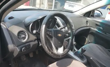 Chevrolet Cruze 2013 года за 2 800 000 тг. в Шымкент фото 5