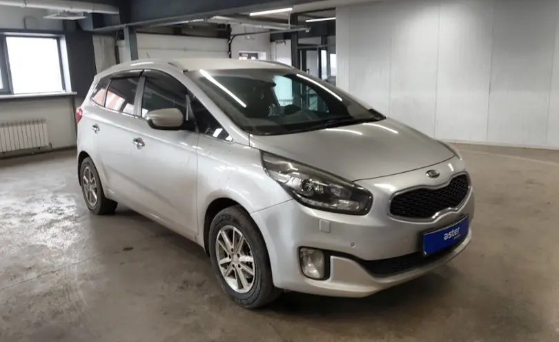 Kia Carens 2013 года за 6 000 000 тг. в Астана фото 2