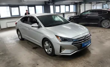 Hyundai Elantra 2019 года за 7 500 000 тг. в Астана фото 2