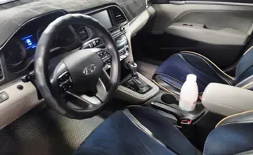 Hyundai Elantra 2019 года за 7 500 000 тг. в Астана фото 5