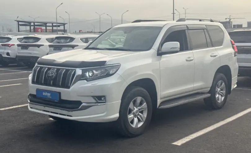 Toyota Land Cruiser Prado 2021 года за 26 000 000 тг. в Алматы