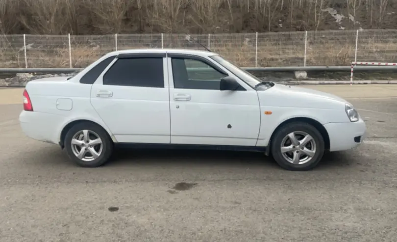 LADA (ВАЗ) Priora 2013 года за 2 400 000 тг. в Усть-Каменогорск фото 4