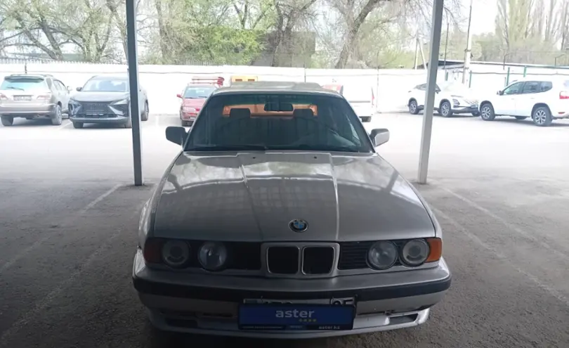 BMW 5 серии 1992 года за 900 000 тг. в Алматы фото 2