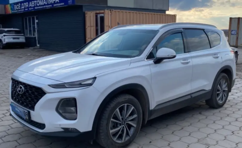 Hyundai Santa Fe 2018 года за 12 000 000 тг. в Караганда