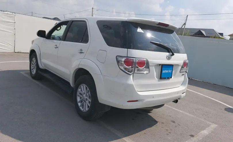 Toyota Fortuner 2012 года за 11 500 000 тг. в Шымкент фото 4
