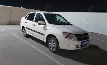 LADA (ВАЗ) Granta 2013 года за 2 100 000 тг. в Шымкент фото 2