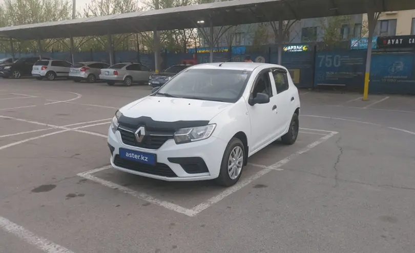 Renault Sandero 2018 года за 3 000 000 тг. в Алматы
