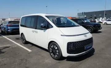 Hyundai Staria 2025 года за 25 000 000 тг. в Алматы фото 3