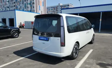 Hyundai Staria 2025 года за 25 000 000 тг. в Алматы