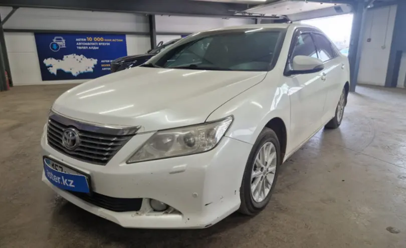 Toyota Camry 2014 года за 10 000 000 тг. в Астана