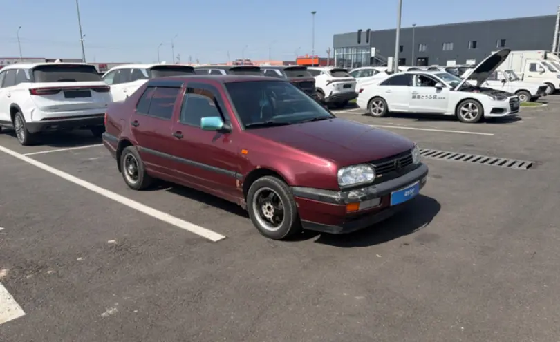 Volkswagen Vento 1992 года за 1 500 000 тг. в Алматы фото 3