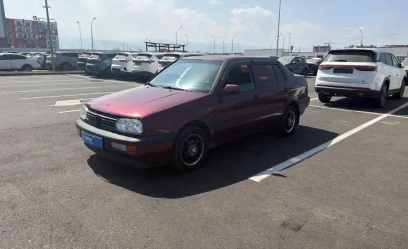 Volkswagen Vento 1992 года за 1 500 000 тг. в Алматы