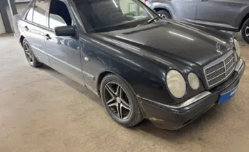 Mercedes-Benz E-Класс 1998 года за 2 200 000 тг. в Астана фото 3